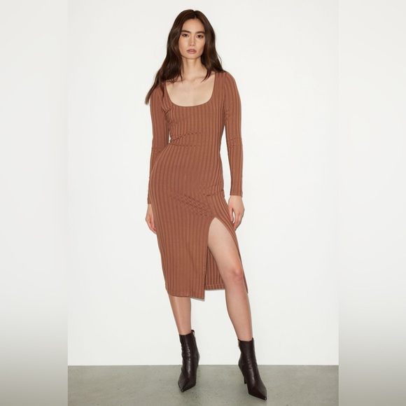 Dynamite Long Sleeve Midi dress size S - Picture 1 of 6